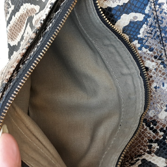 NWOT ANN TAYLOR CLUTCH - Picture 7 of 12